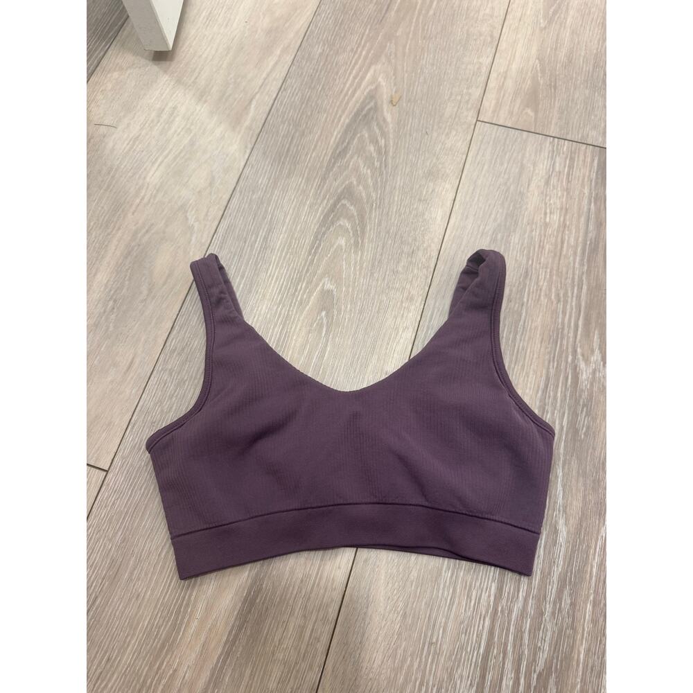 Athleta Lavender Ribbed Scoop Neck Bra Small